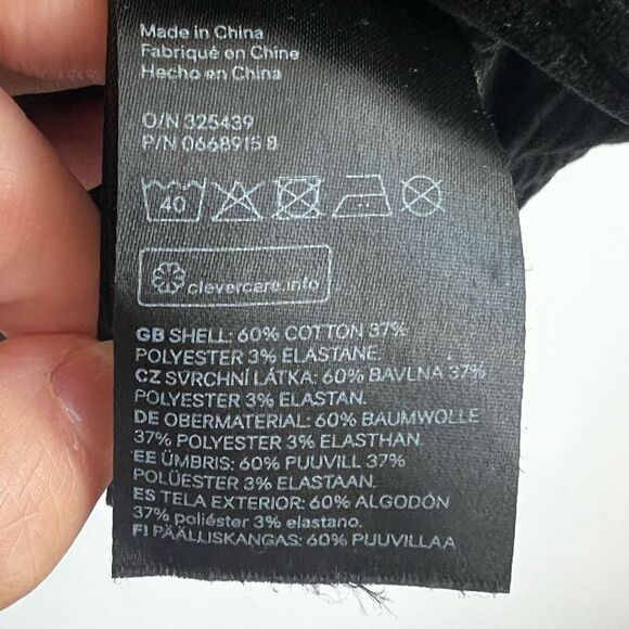 H&M Women's Button-Down Ribbed Wide Tooth Corduroy Collared Long Sleeve Sweater - Picture 5 of 8